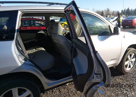 2007 Toyota Rav4 Limited z USA, uszkodzony, nr VIN JTMBD31V576040784